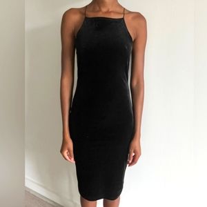 EUC Forever 21 black velvet midi dress